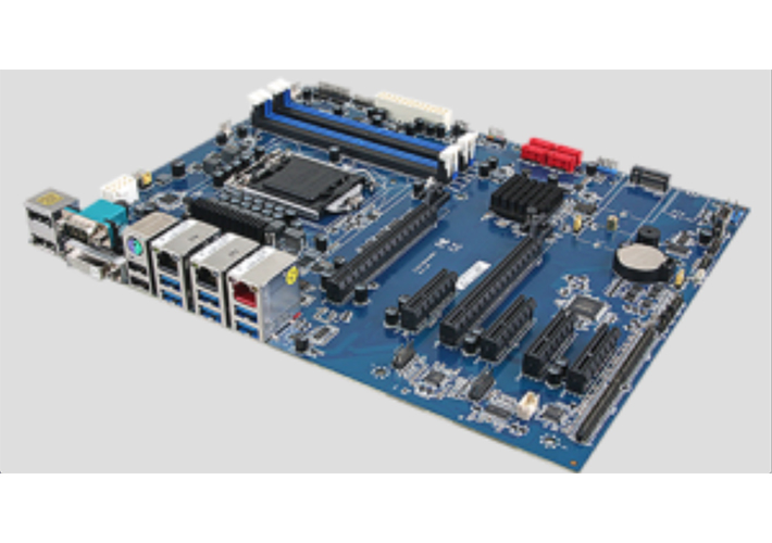 Foto Placa madre ATX con procesador Intel para entornos industriales.